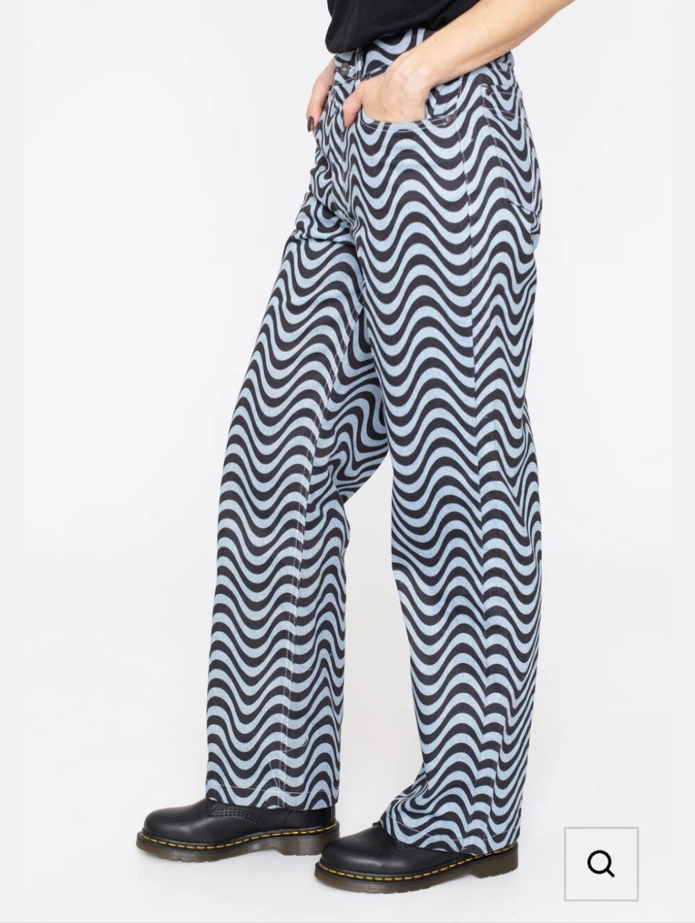 Wavy Stripe Wide-Leg Jeans - Blue/Black